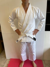 Load image into Gallery viewer, Mikado Brazilian Jujitsu Uniform (White, Blue and Black)

